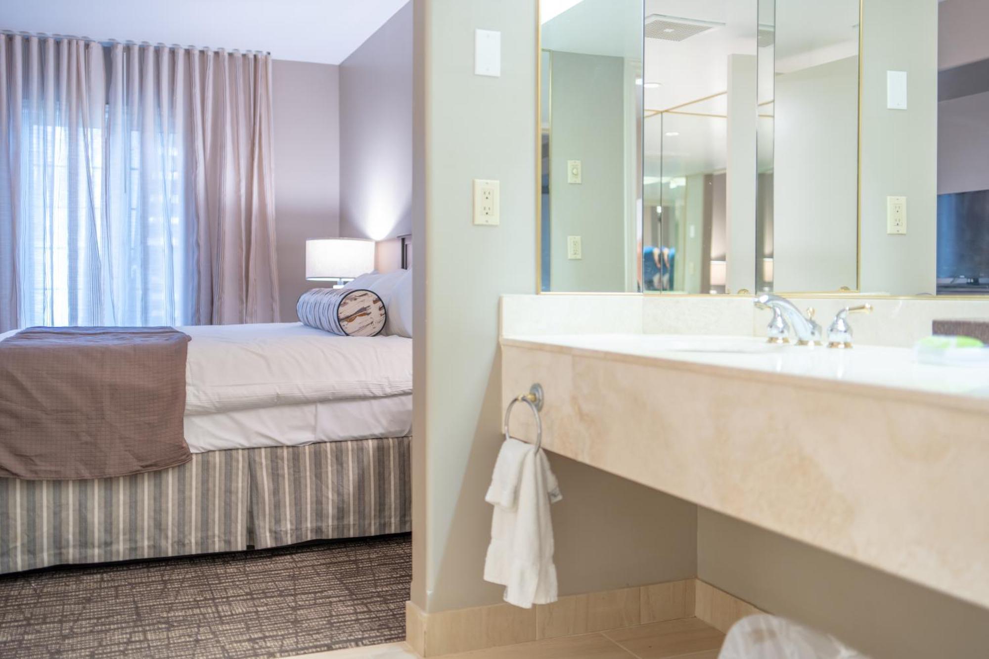 Horseshoe Valley Suites - The Azure Shanty Bay Esterno foto