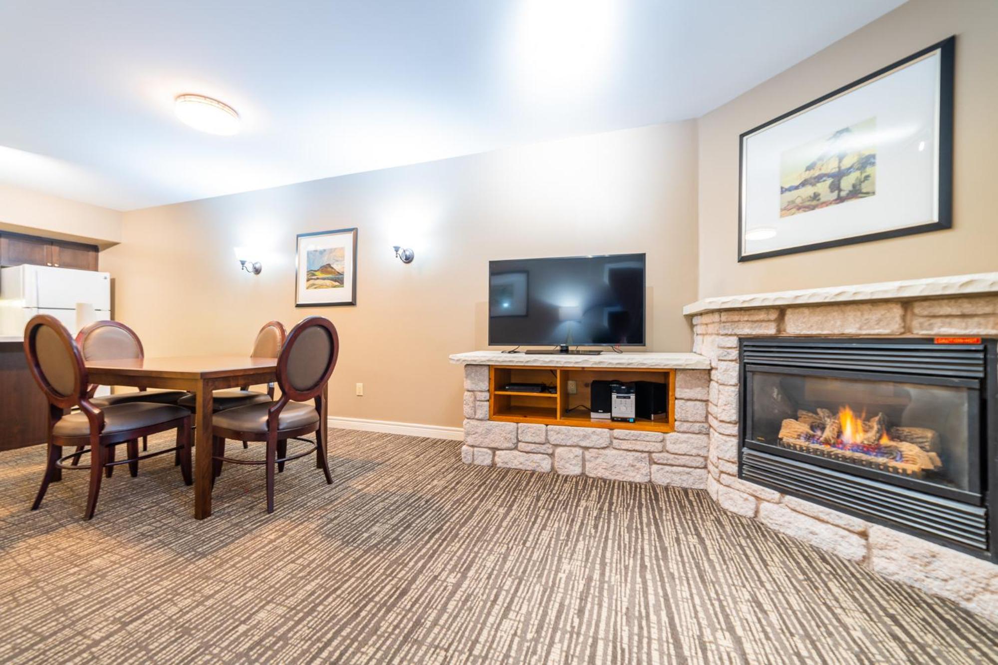 Horseshoe Valley Suites - The Azure Shanty Bay Esterno foto